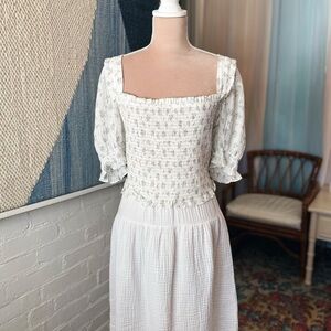 H&M Floral Smocked Cropped Puff Sleeve Blouse